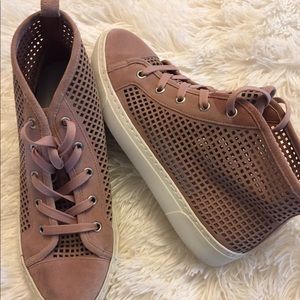 Women’s shoes ❤️